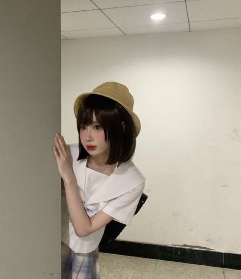 免费亚洲人人_4K免费观看